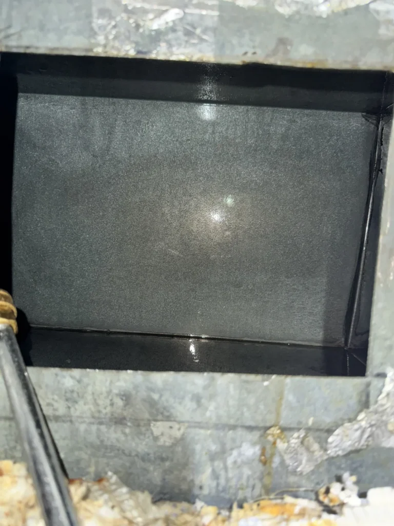 Accessible exhaust duct wall after cleaning
